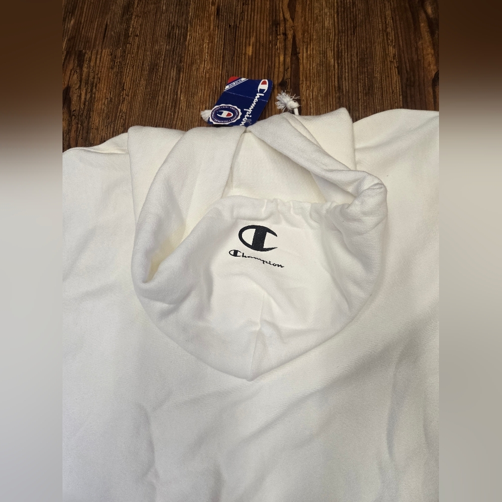 Ultimate Gaming Hoodie Champion M nwt $70 White Cool Students gamer graphics - Picture 8 of 16